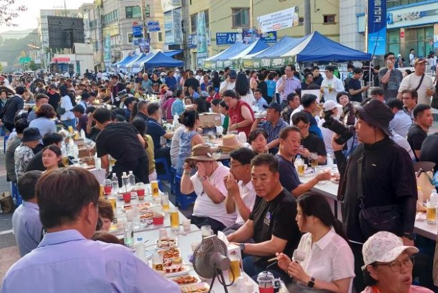 홍천강 별빛음악맥주축제 전야제 분위기 후끈