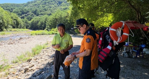 홍천소방서, 칡소폭포 물놀이 안전점검 실시