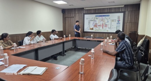 스리랑카 정부·UNDP 관계자, 홍천군 폐기물 처리시설 견학